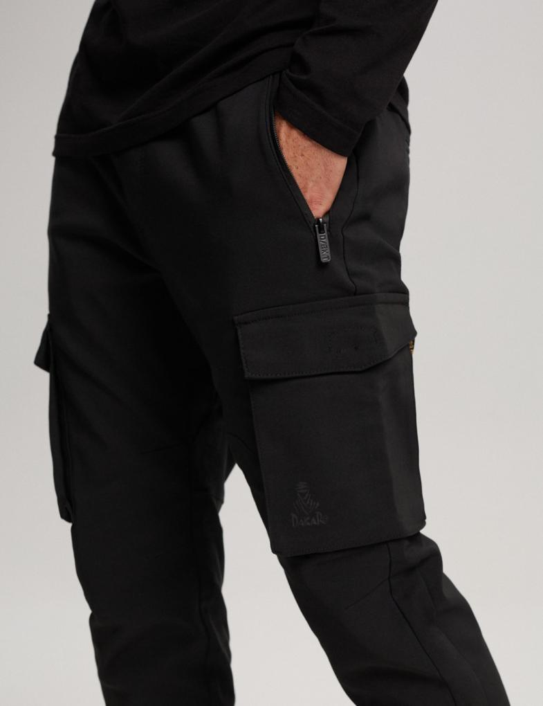 Buy Bershka Cargo Trousers online  Men  24 products  FASHIOLAin